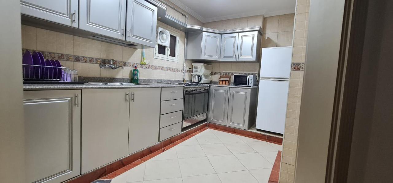 Comfy 3 Bedrooms Apartment In Cairo 96 エクステリア 写真